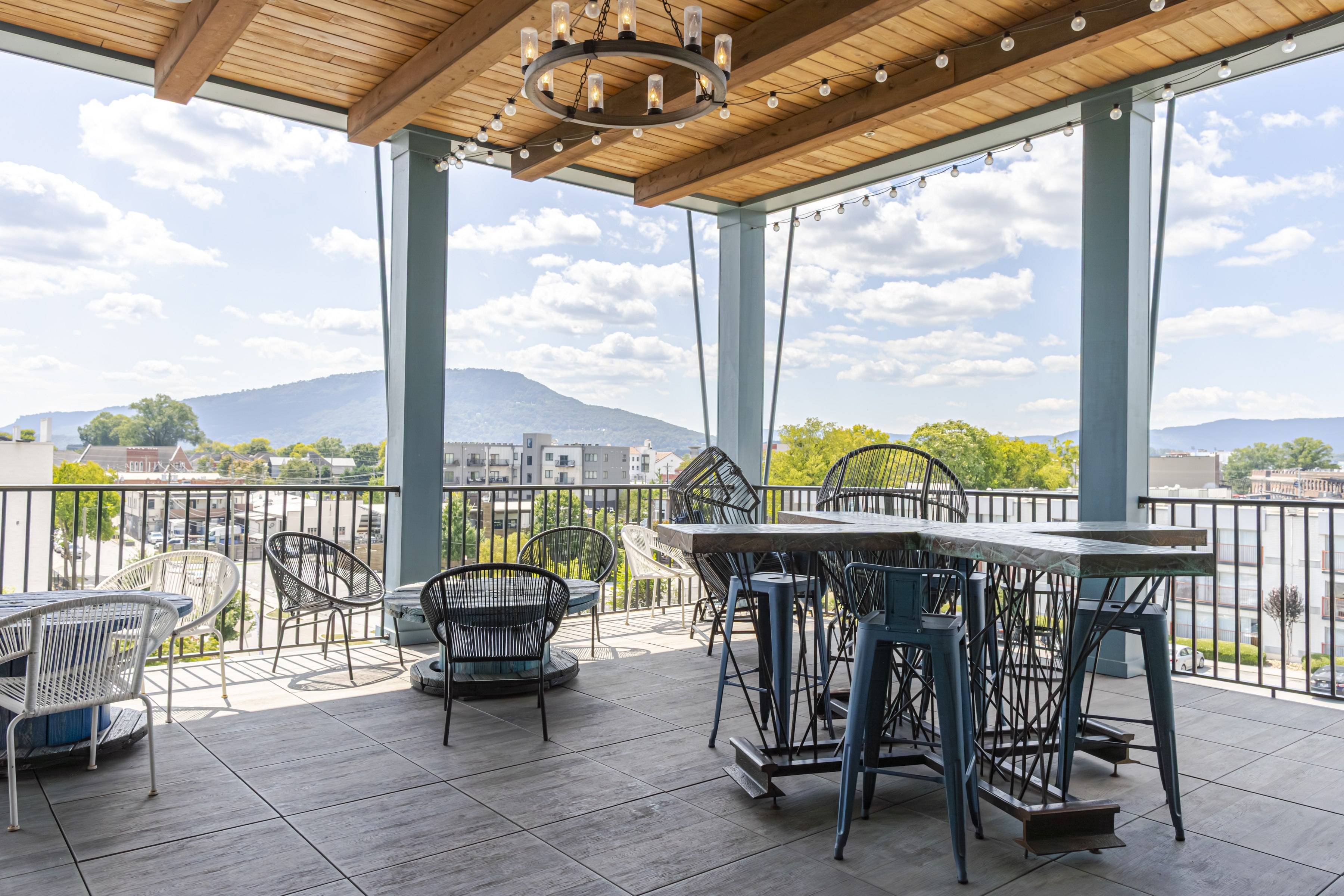 Bluebird Row Apartments Image 34