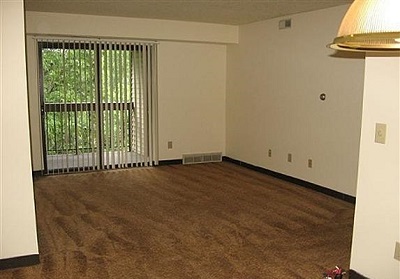 Capitol Commons Apartments and Townhomes Image 6