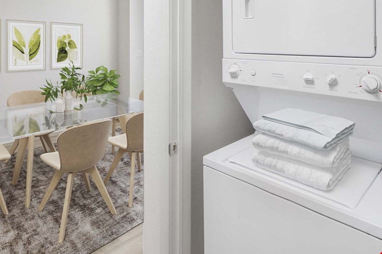 Camden Belleview Station Image 11