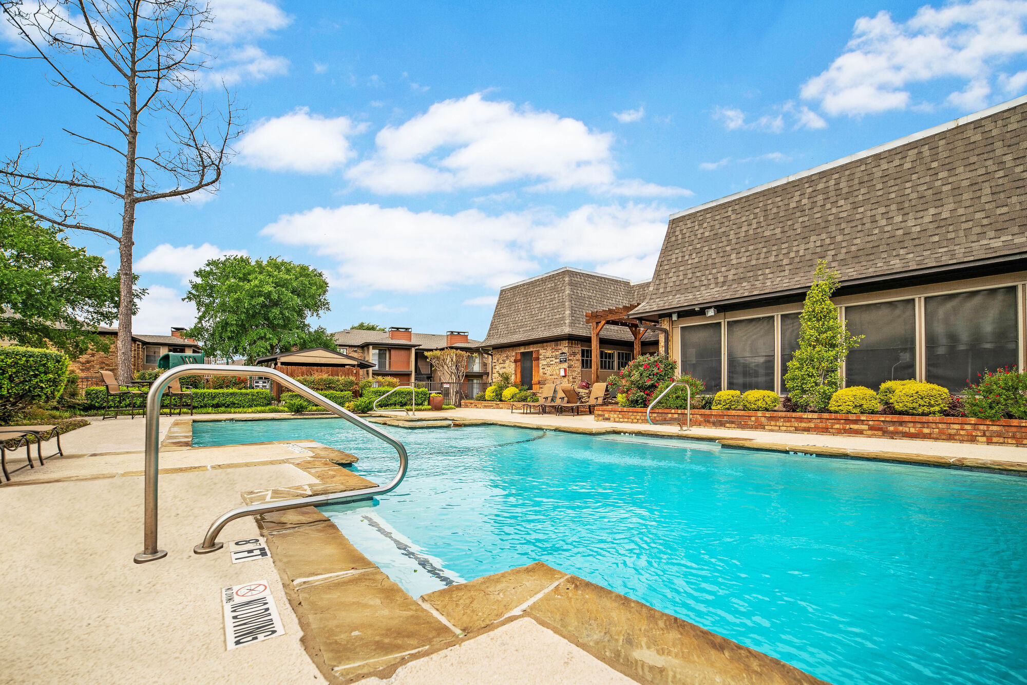 The Savoy Apartments Image 17