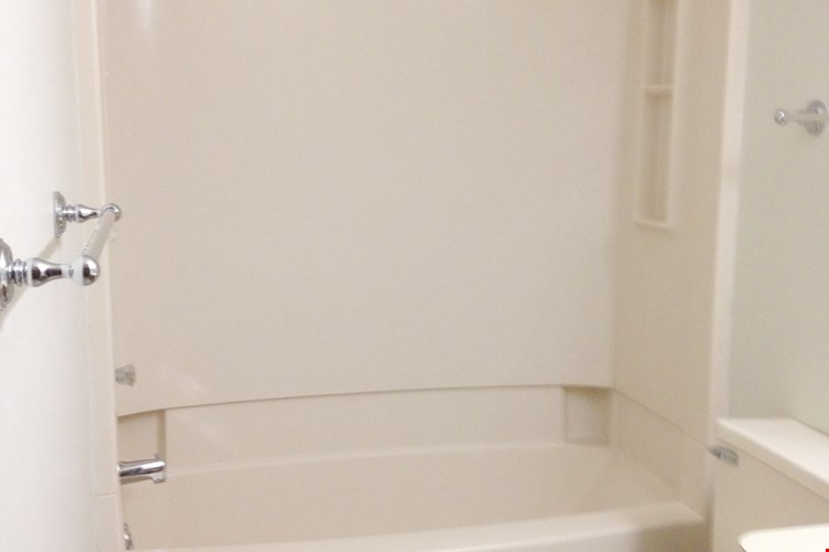 Amber Elm East Apartments Image 3