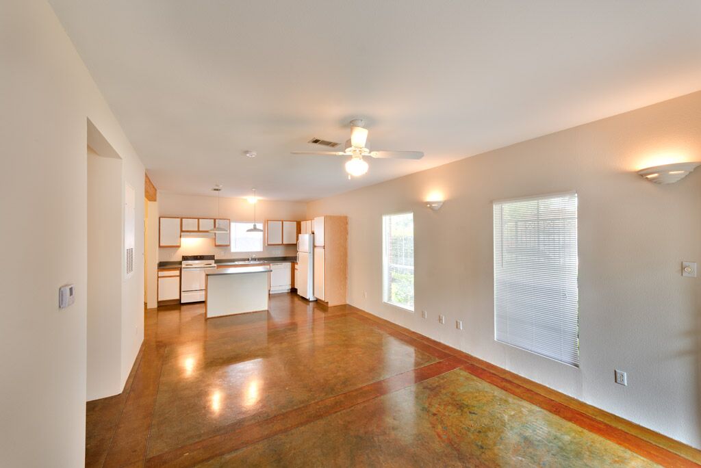 Yale Street Lofts Image 5