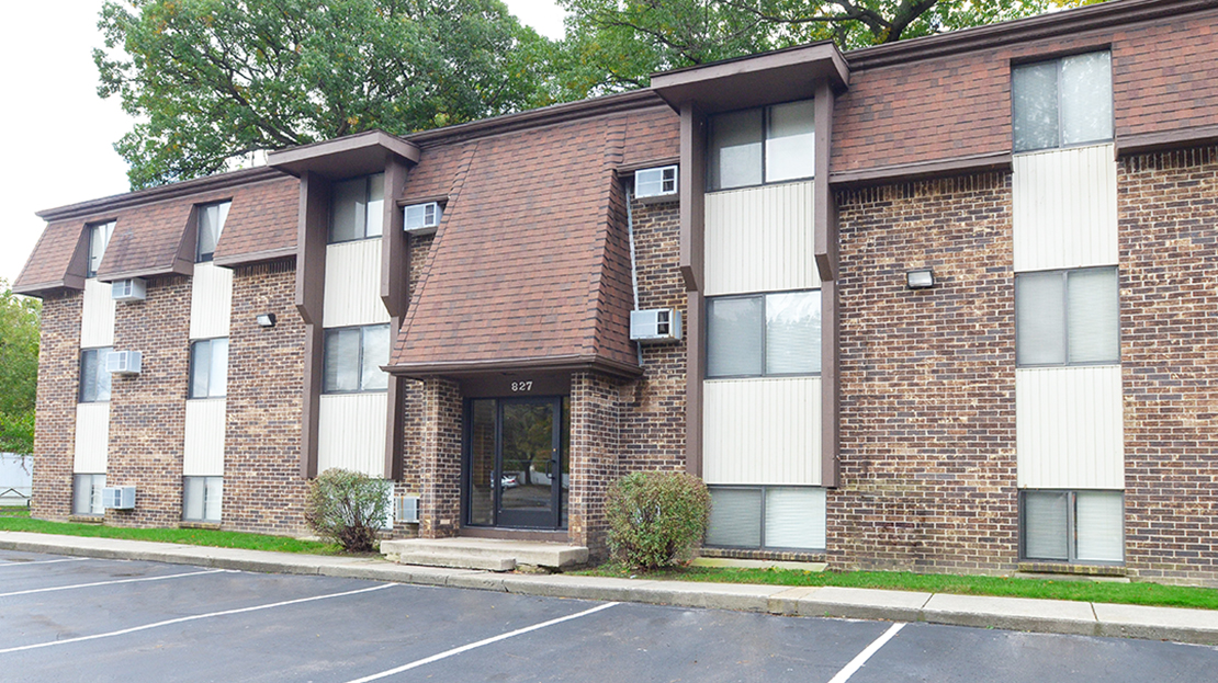 Briar Cliff Woods Apartments                     Image 3