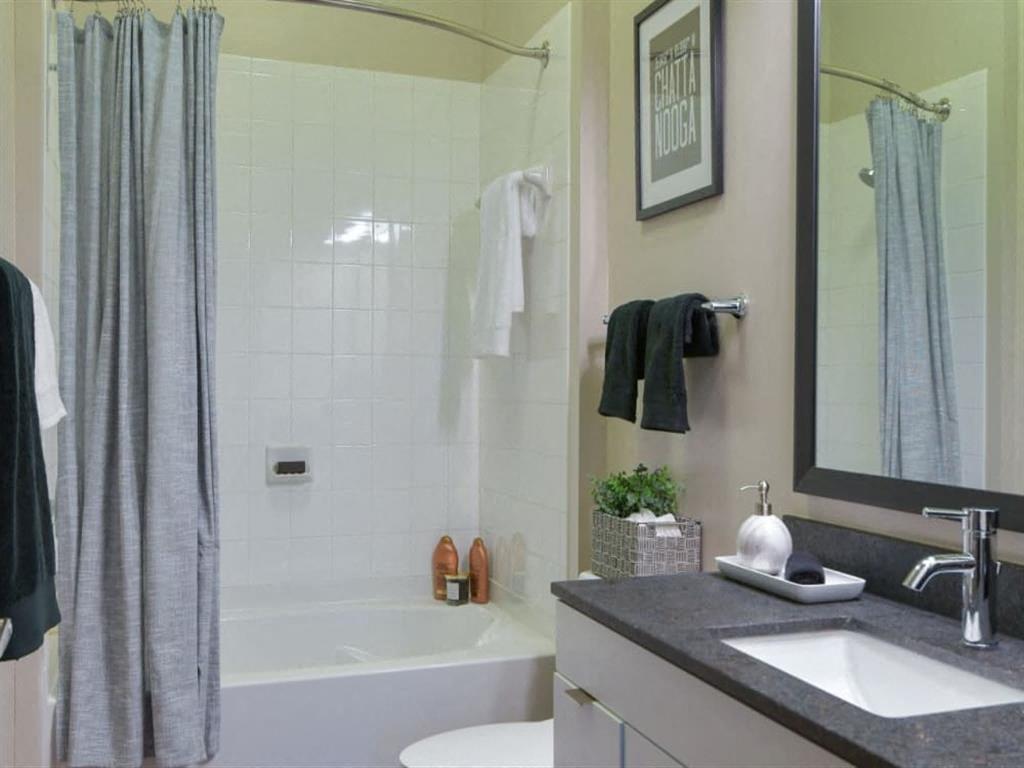 Bluebird Row Apartments Image 43