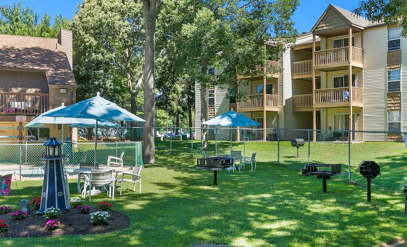 California Apartments Image 4