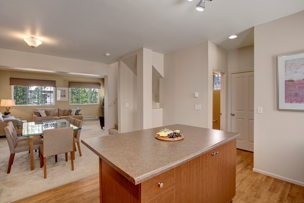 Brookstone at Edgewater Image 9