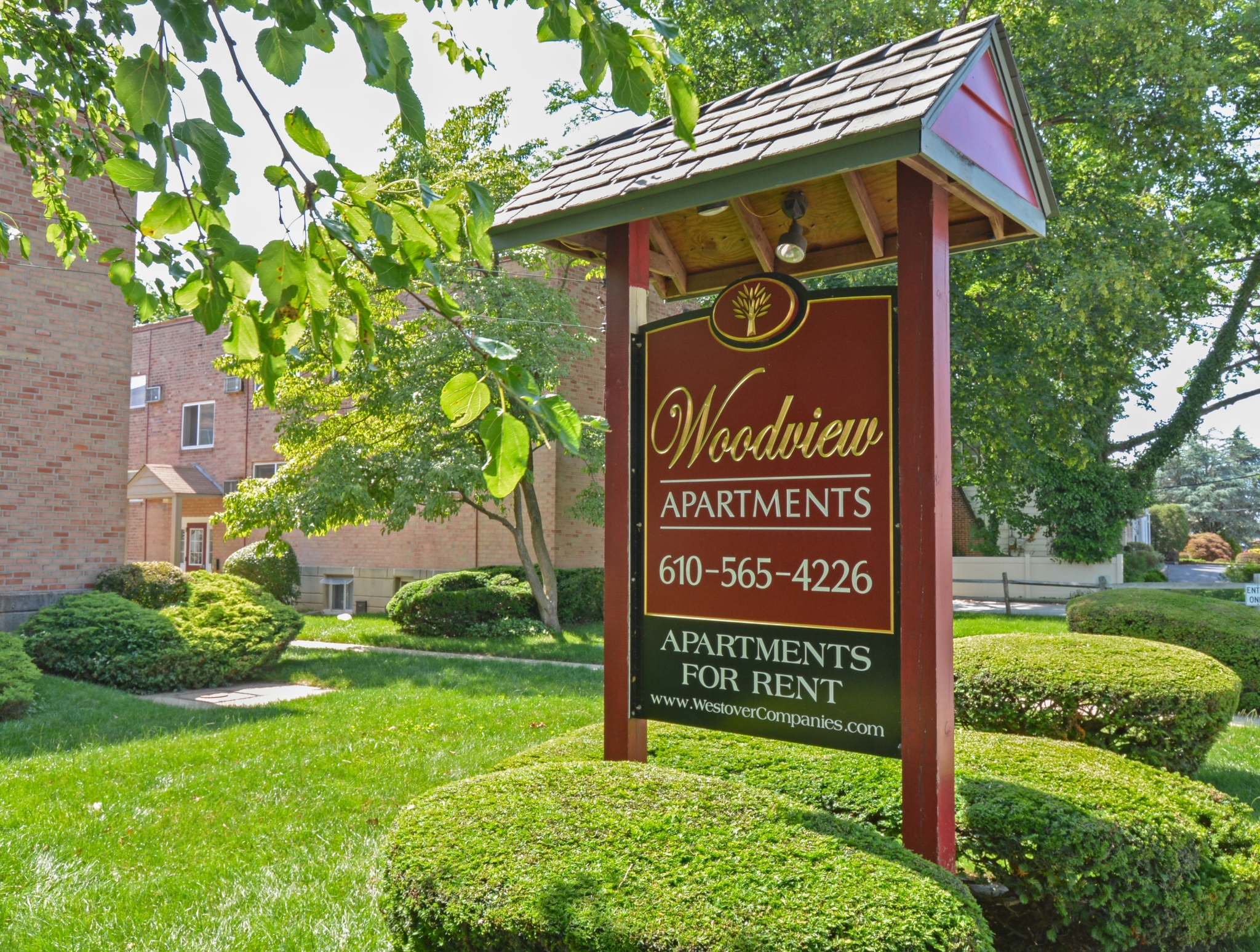 Woodview Apartments Image 1