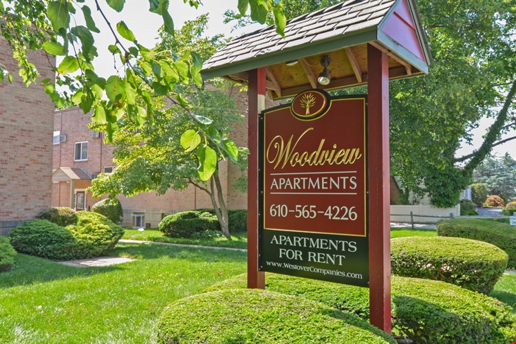 Woodview Apartments Image 1