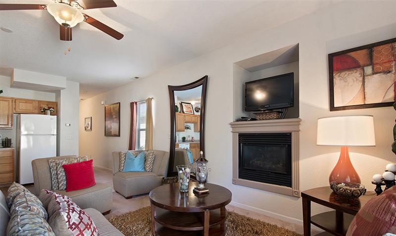 PineCrest Townhomes Image 4