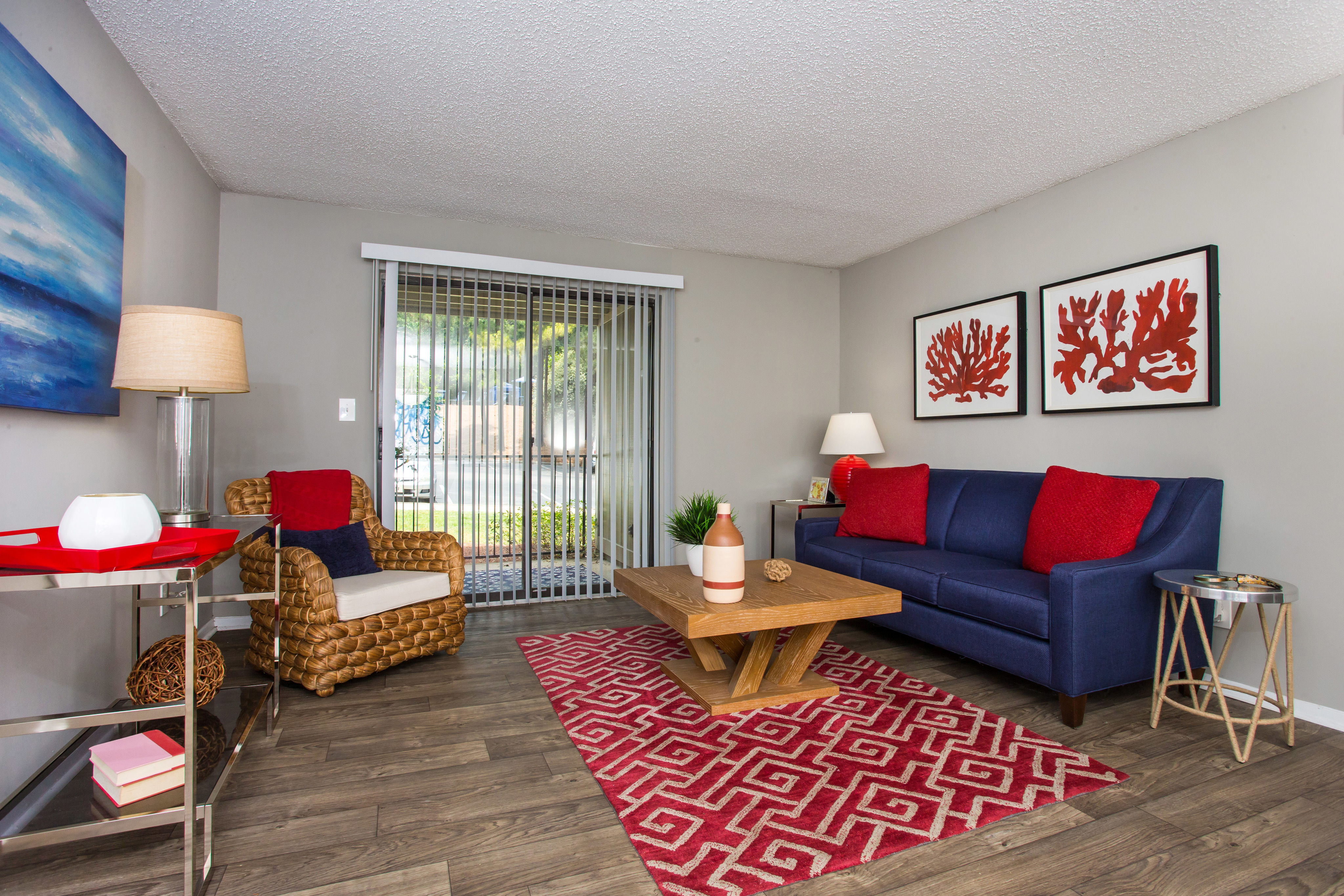 700 Riverchase Apartments Image 18