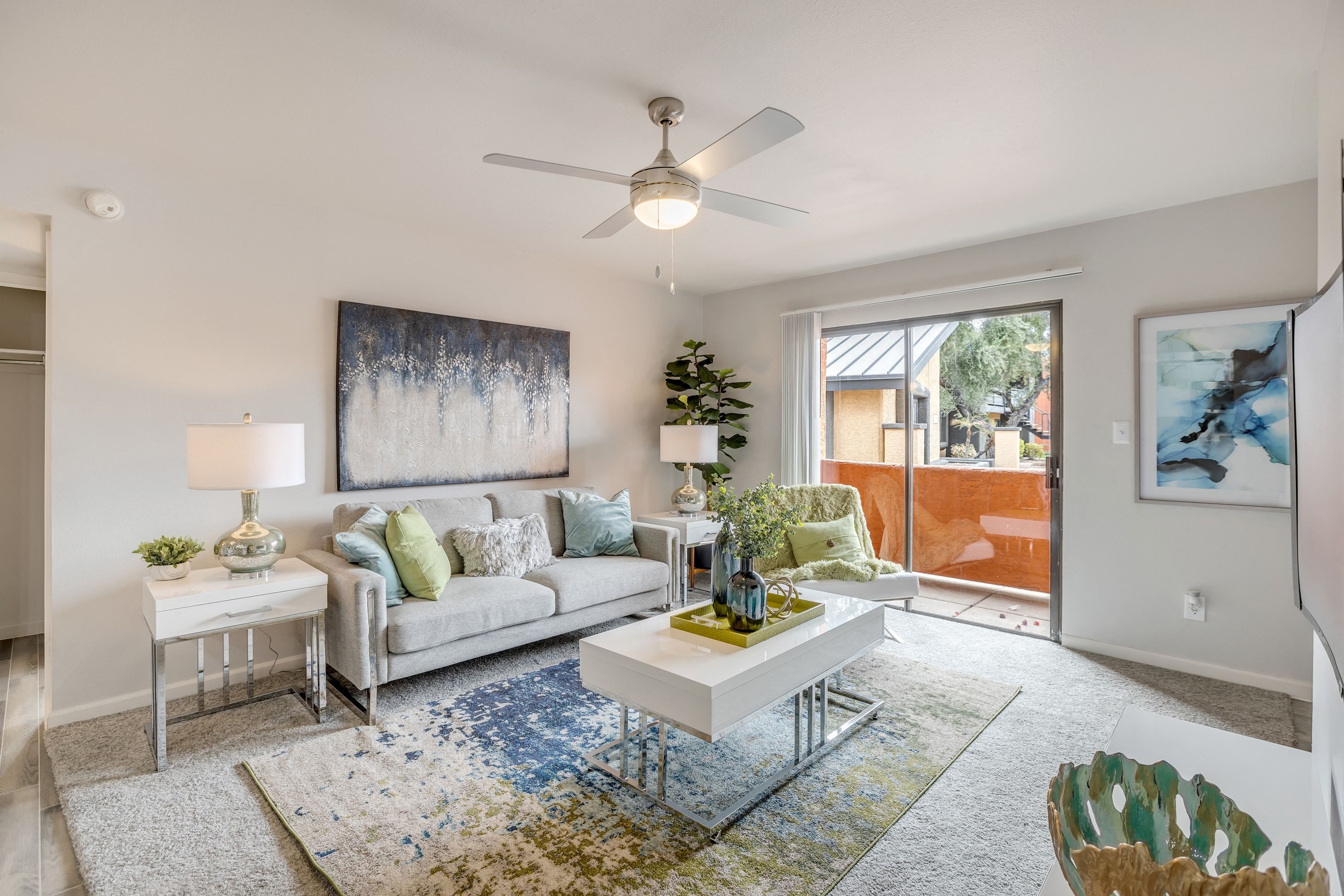 Onnix Apartments Image 4