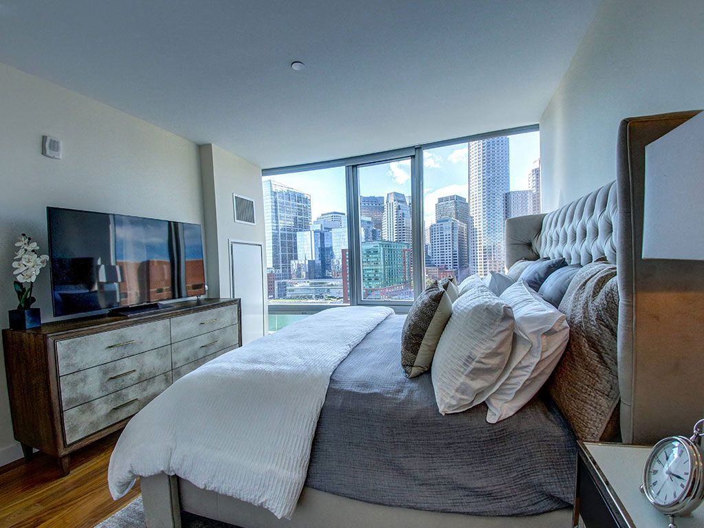 Bedroom with Boston City View