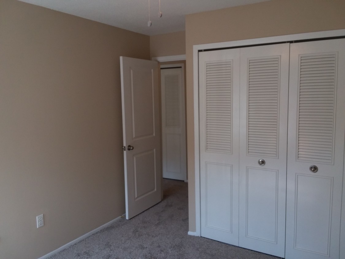 Rochester Square Image 5