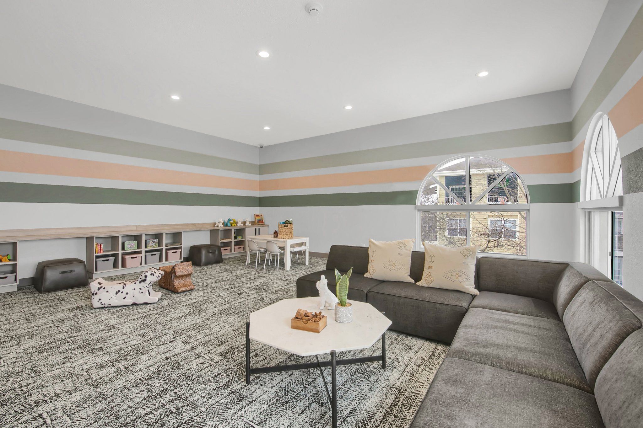 Vicksburg Village Image 11