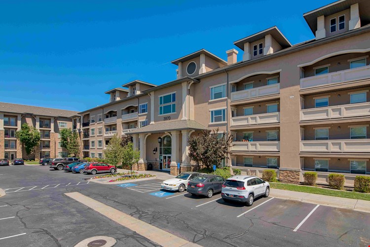 Meadowbrook Station Apartments Image 43