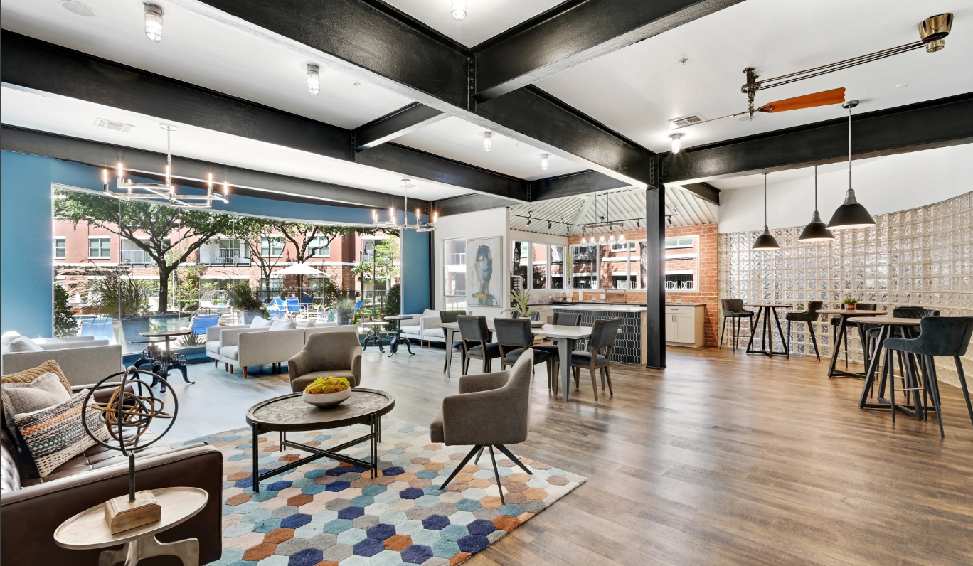 5225 Maple Avenue Apartment Homes Image 3