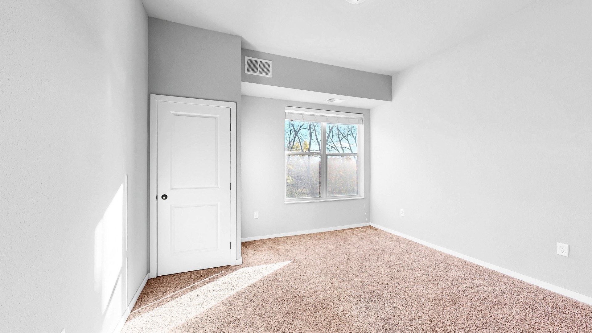 Overlook on the Creek Image 85