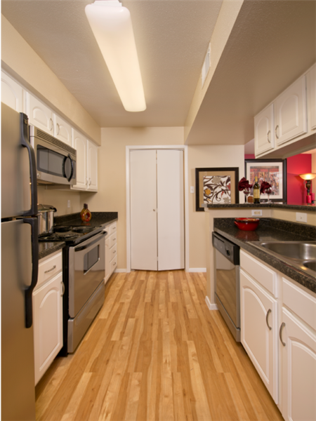 Foundations at Edgewater Image 4