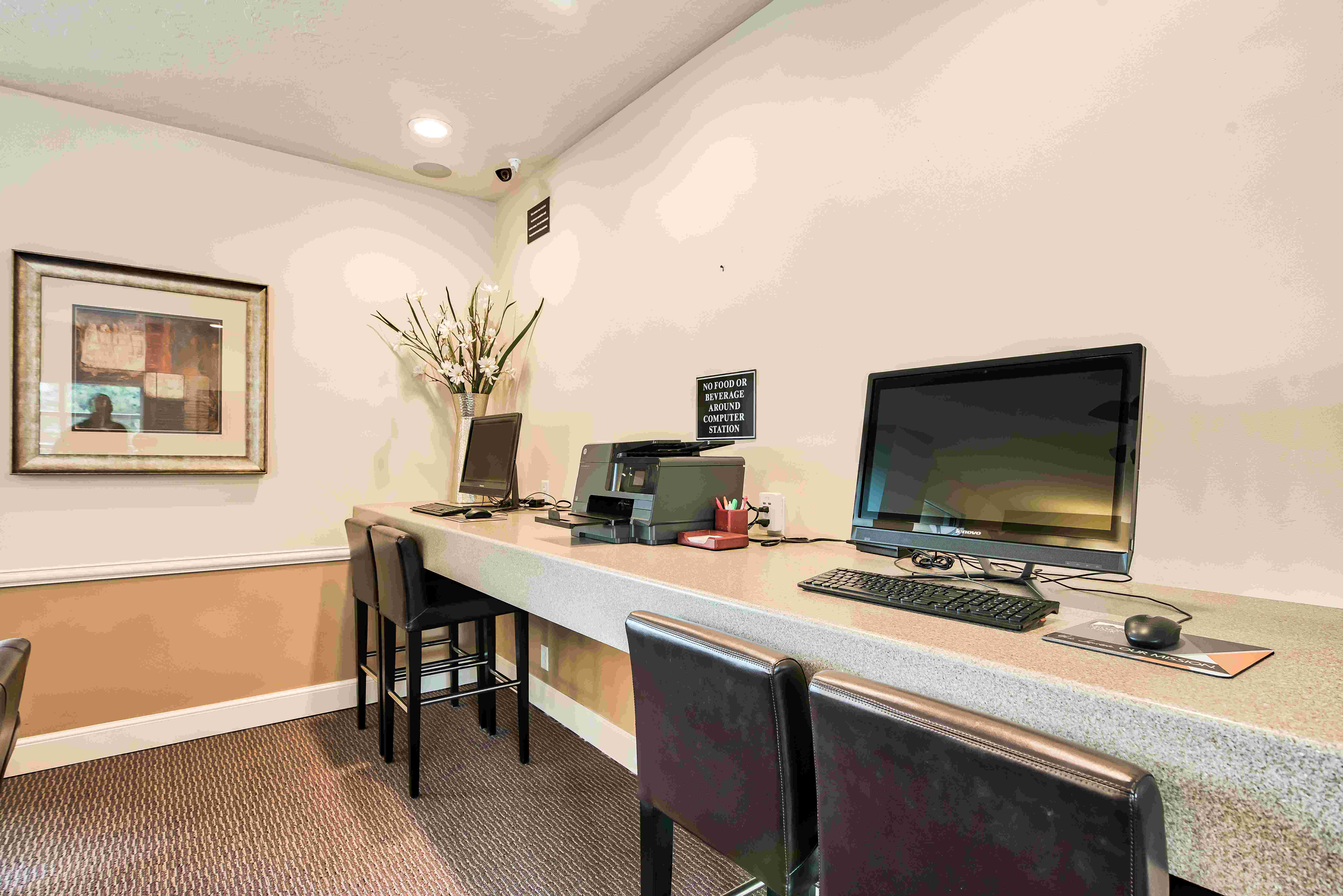 Cherry Creek Apartments Image 39