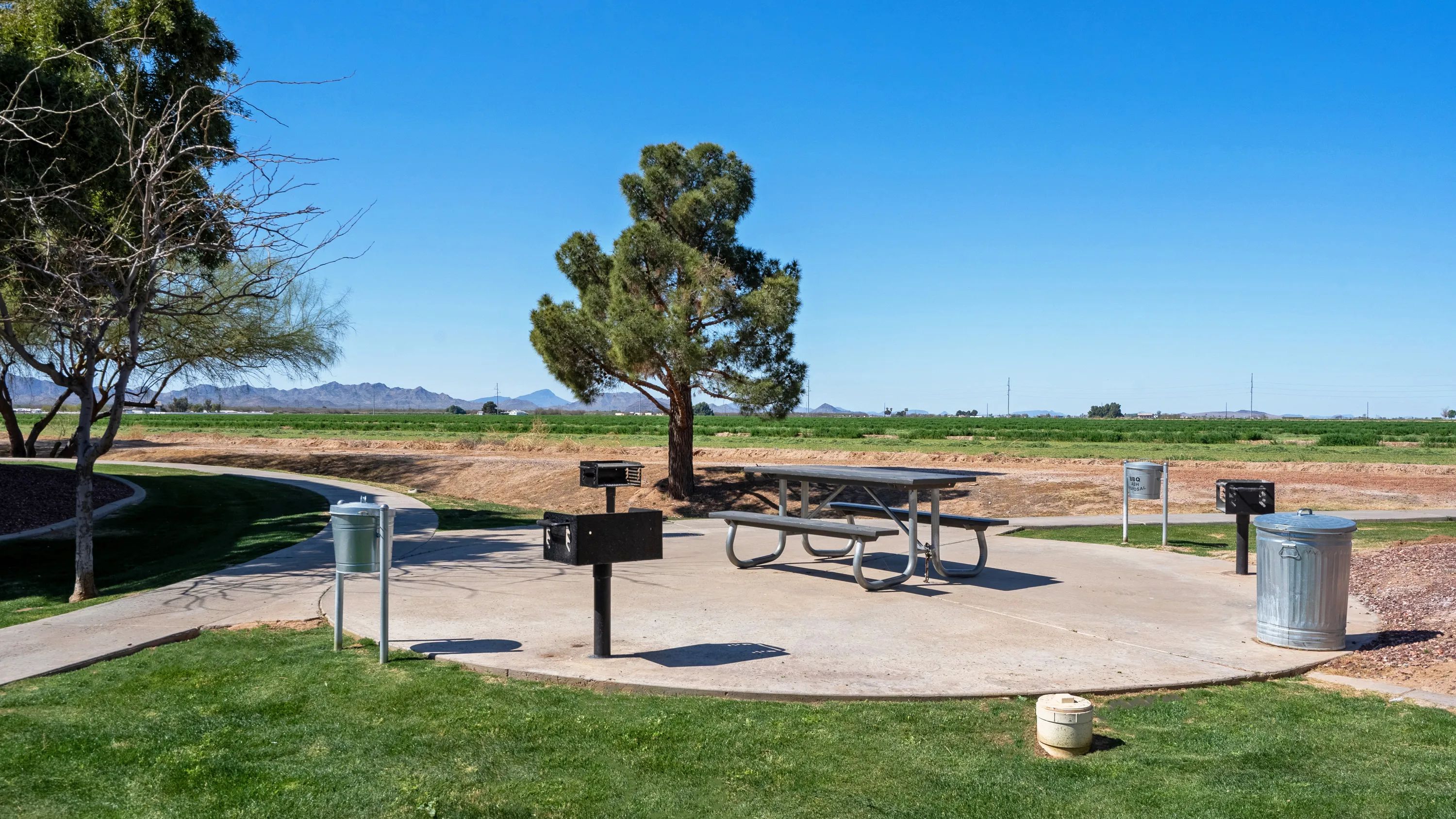 Experience a memorable cookout with mesmerizing mountain views at our picturesque picnic area featuring charcoal grills.