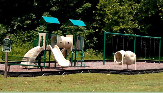 Clinton Garden Apartments Image 6