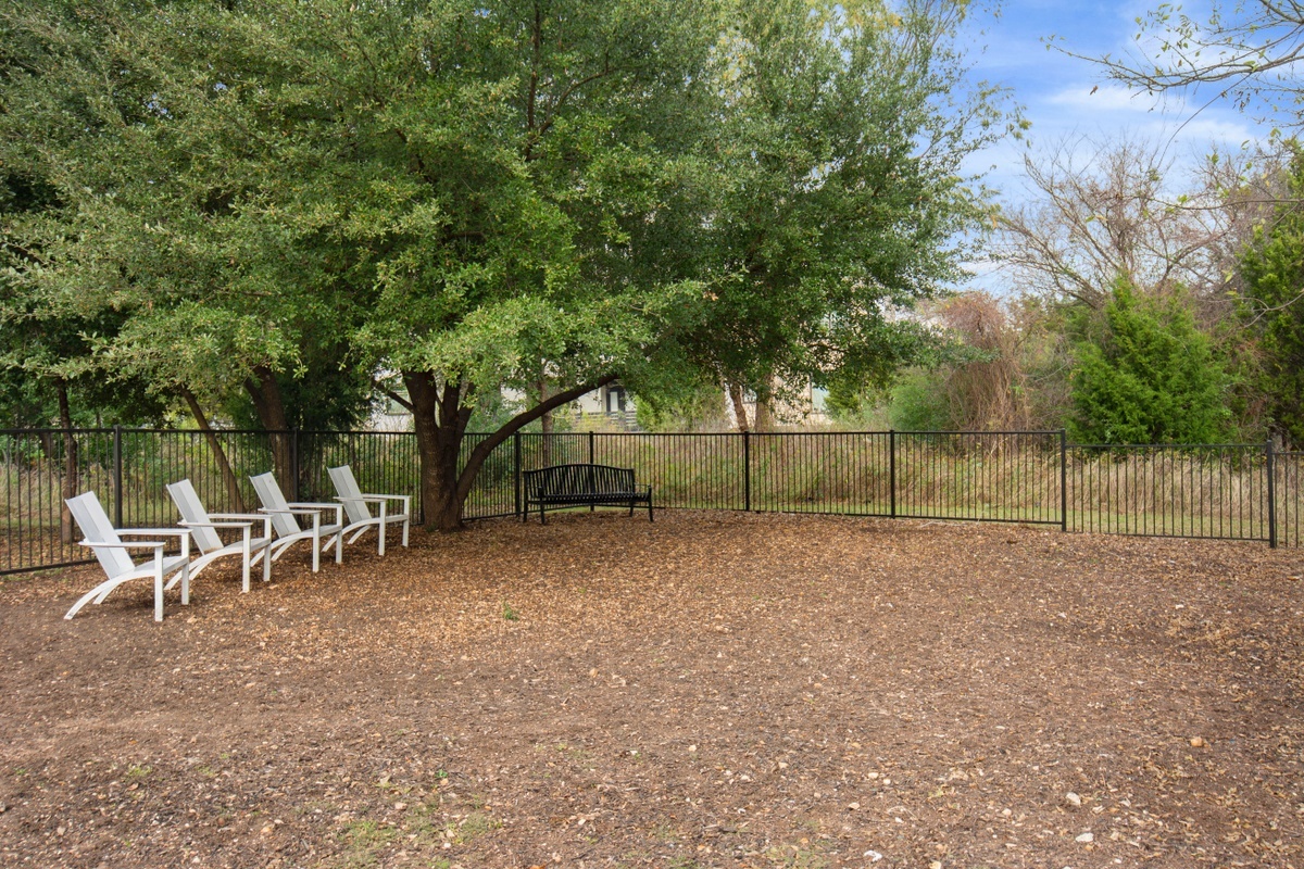 Radius on Grove Image 39