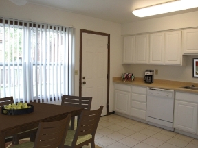 Oak Street Townhomes Image 7