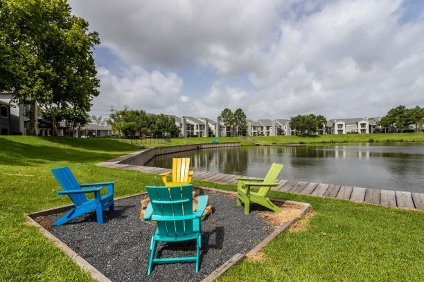 Signature Point Apartment Homes Image 3