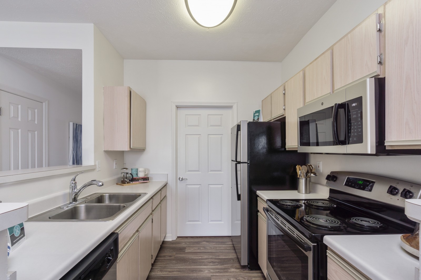 Silver appliances available at The Residence at Barrington in Aurora, OH