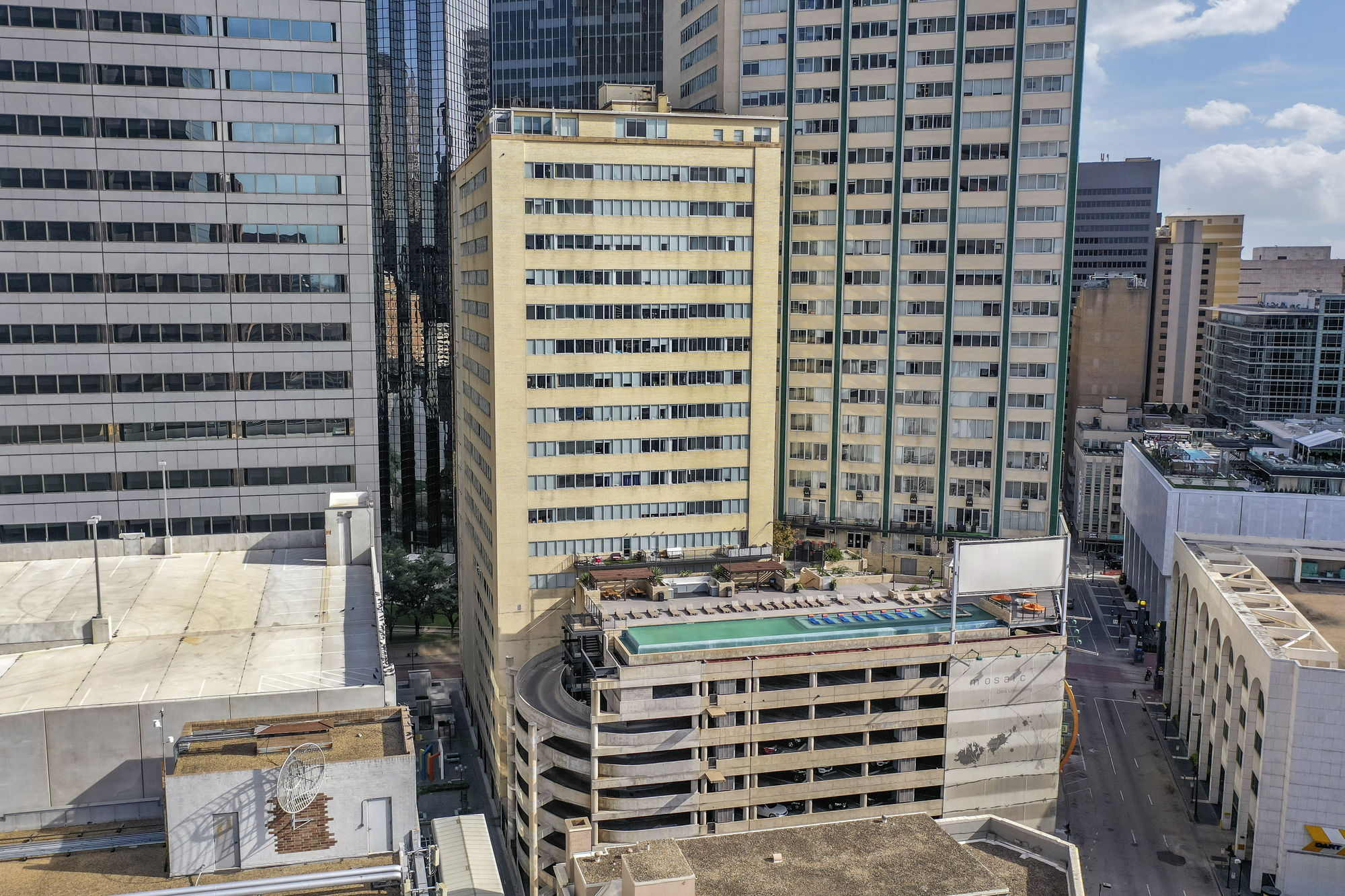 Mosaic Dallas Image 8