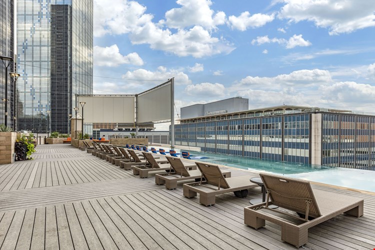 Mosaic Dallas Image 73