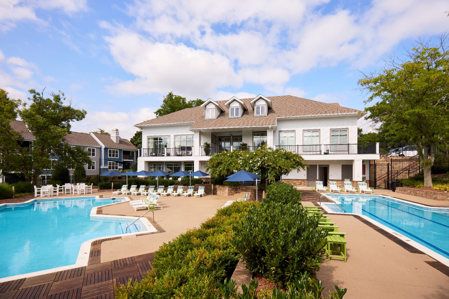 Lakeside Apartments Image 17