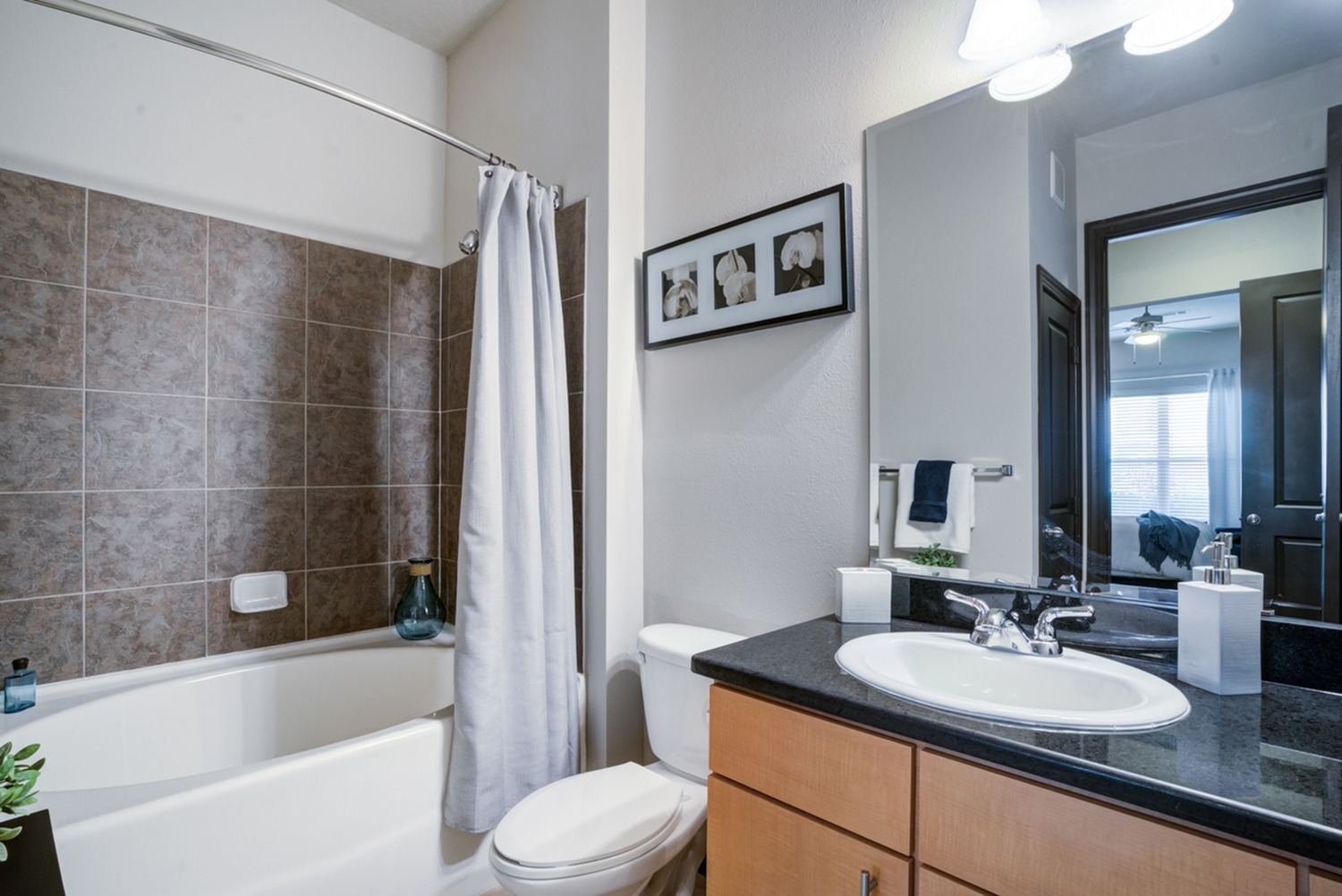 Millennium Westshore Image 8