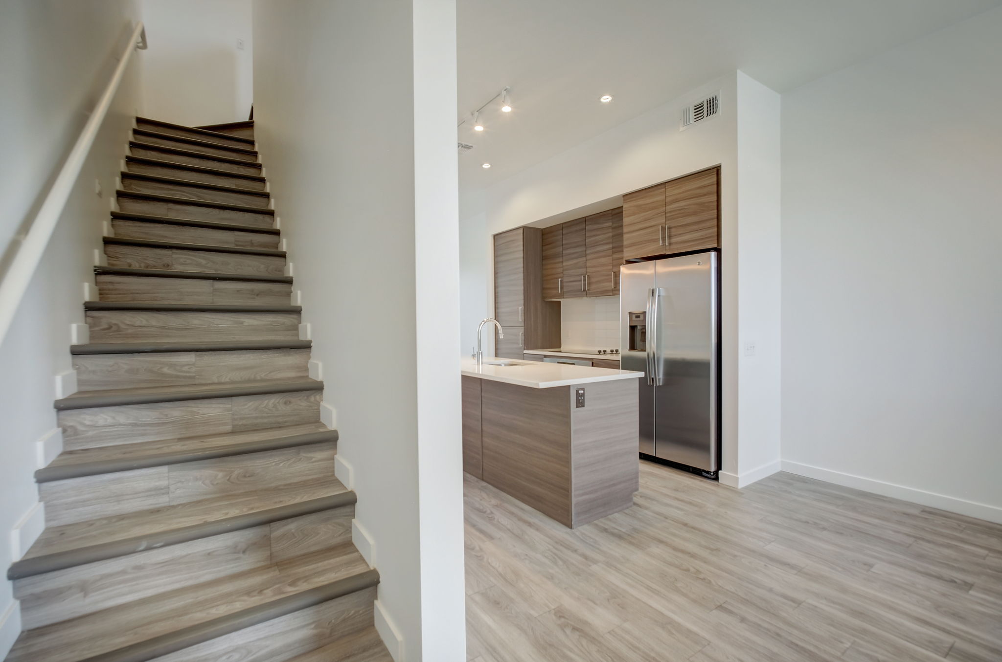 Dusk Scottsdale Apartments Image 21