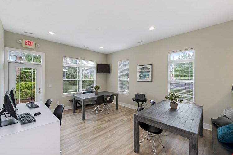 Cumberland Pointe Apartments Image 13