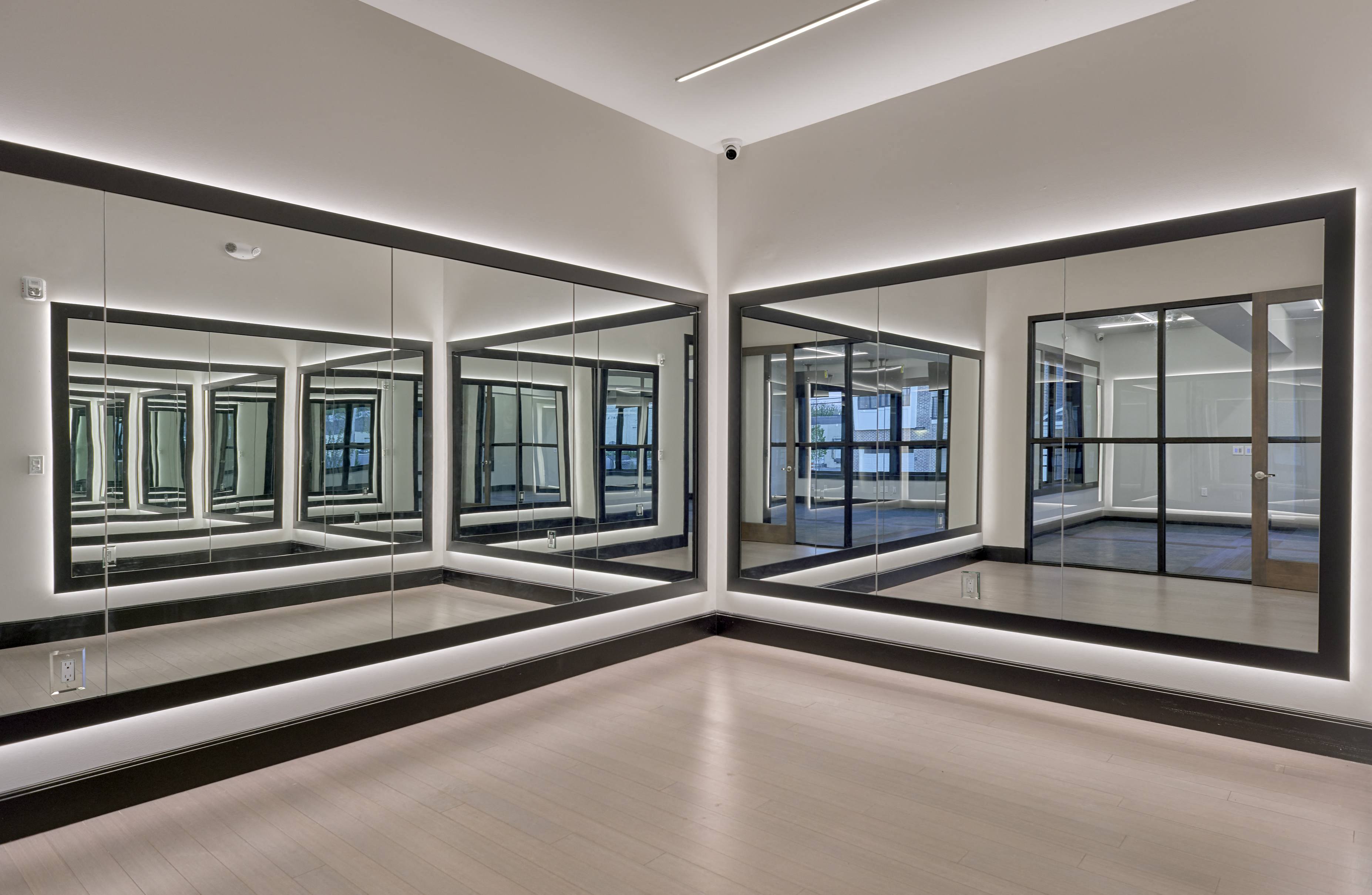 Central and Oak Image 11