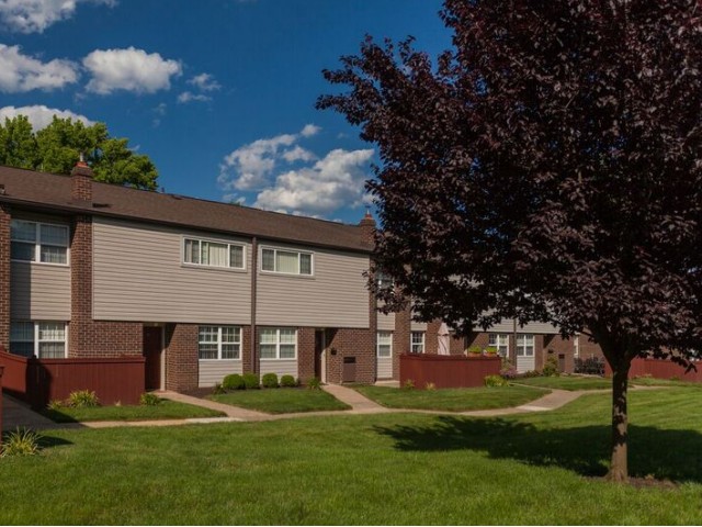 Regency Woods Image 14