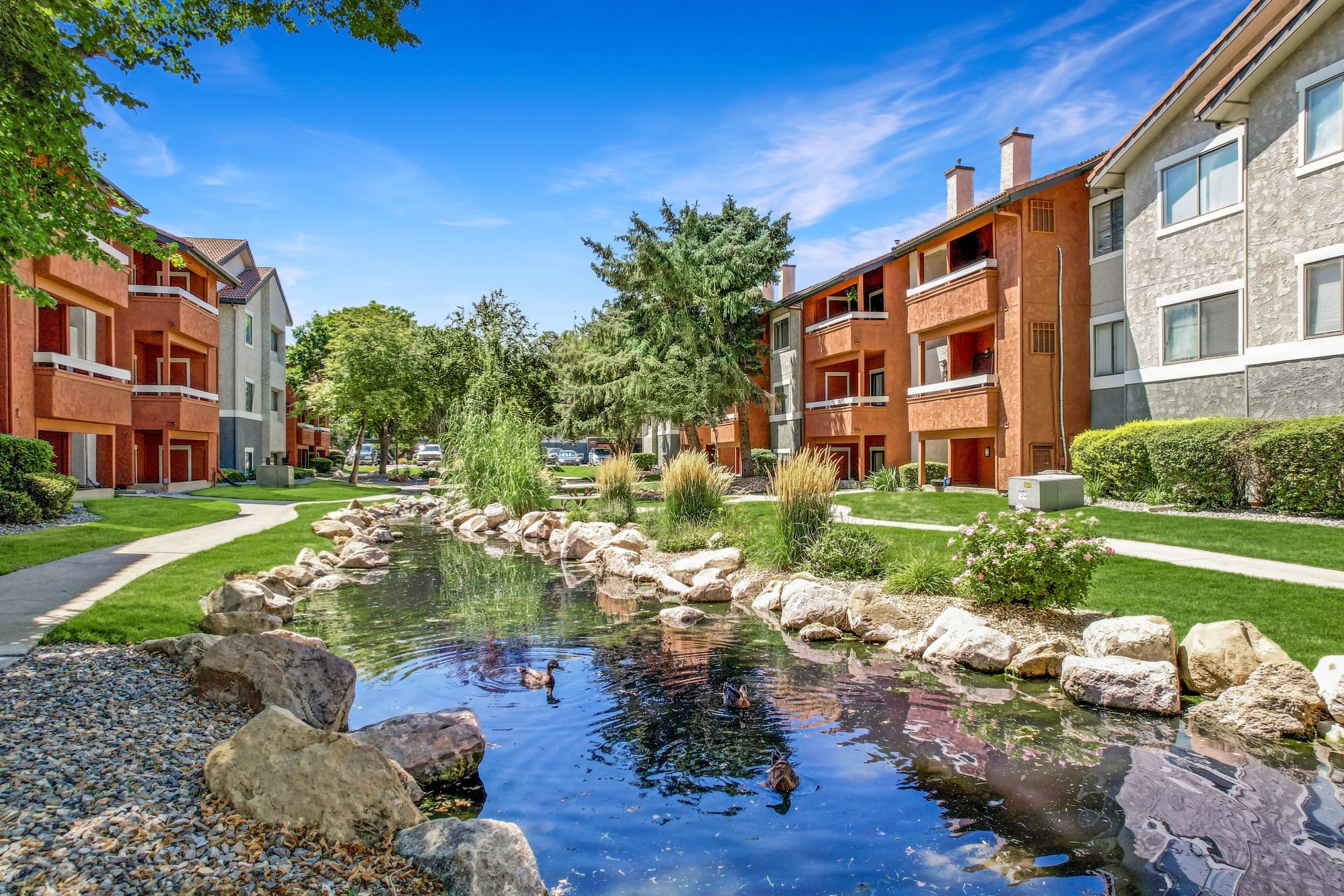 Shadowbrook Apartments Image 2