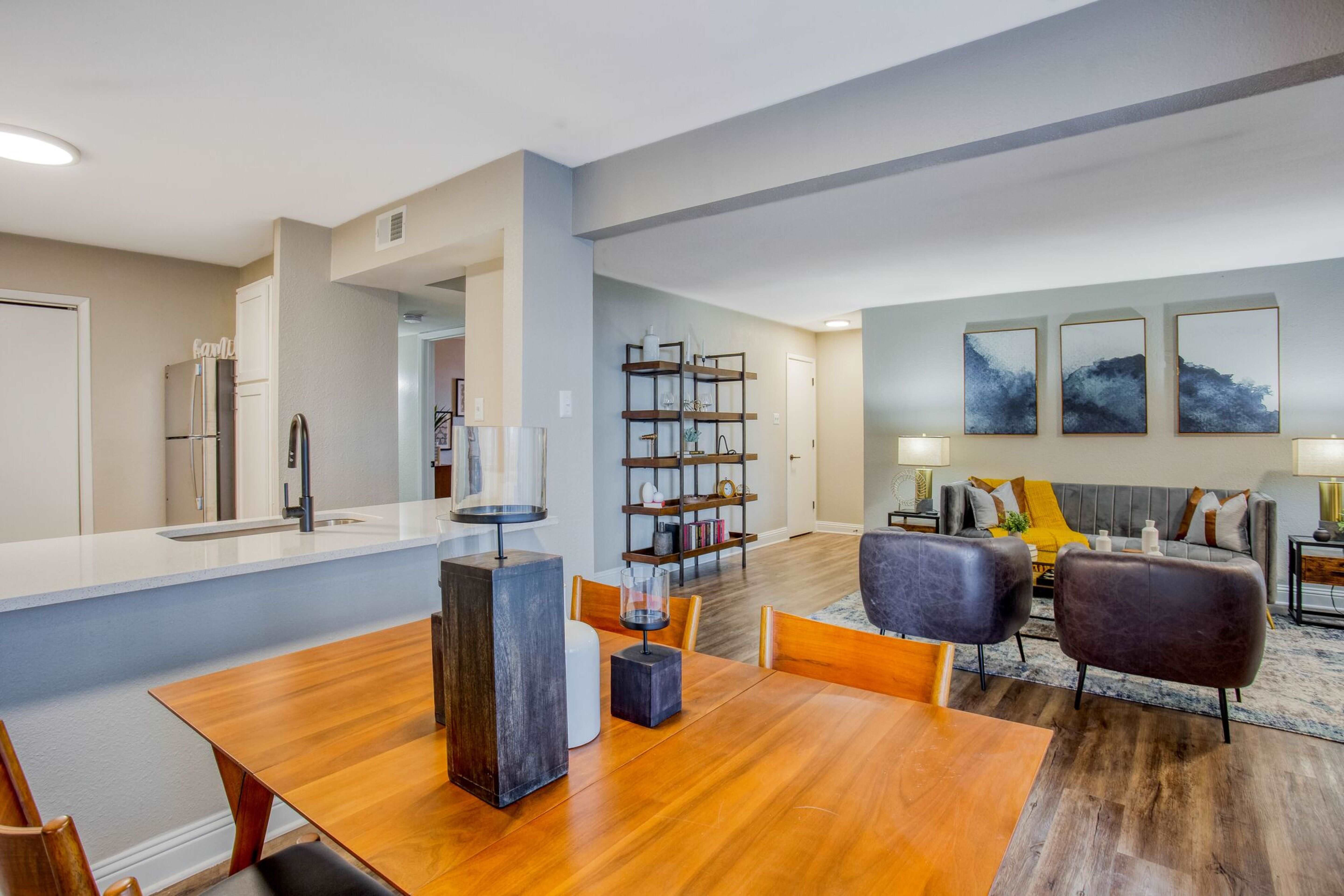 Verlaine on the Parkway Image 15