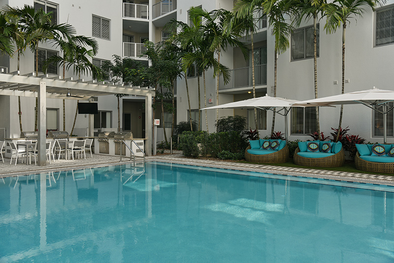 Pearl Dadeland Image 3