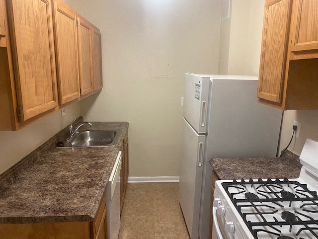 Silver Spring Towers Image 30