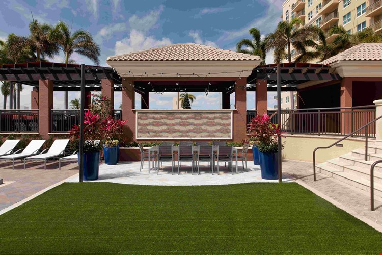 Sunrise Harbor Image 23