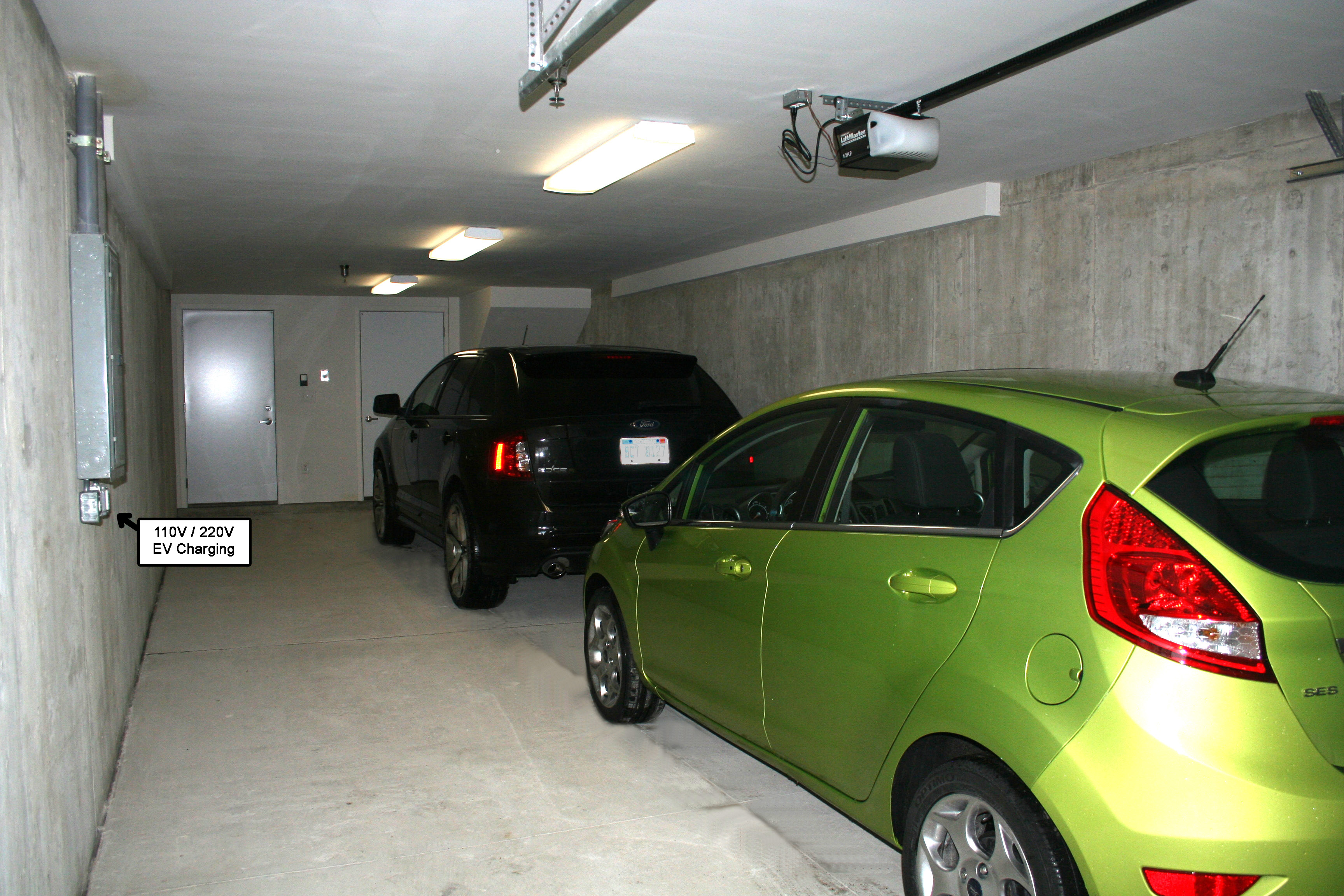 Amber Crossing Townhomes and Lofts Image 3