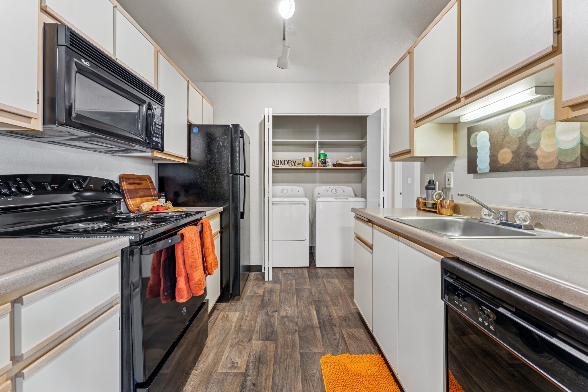 Kitchen | 2-Bedroom | Clermont