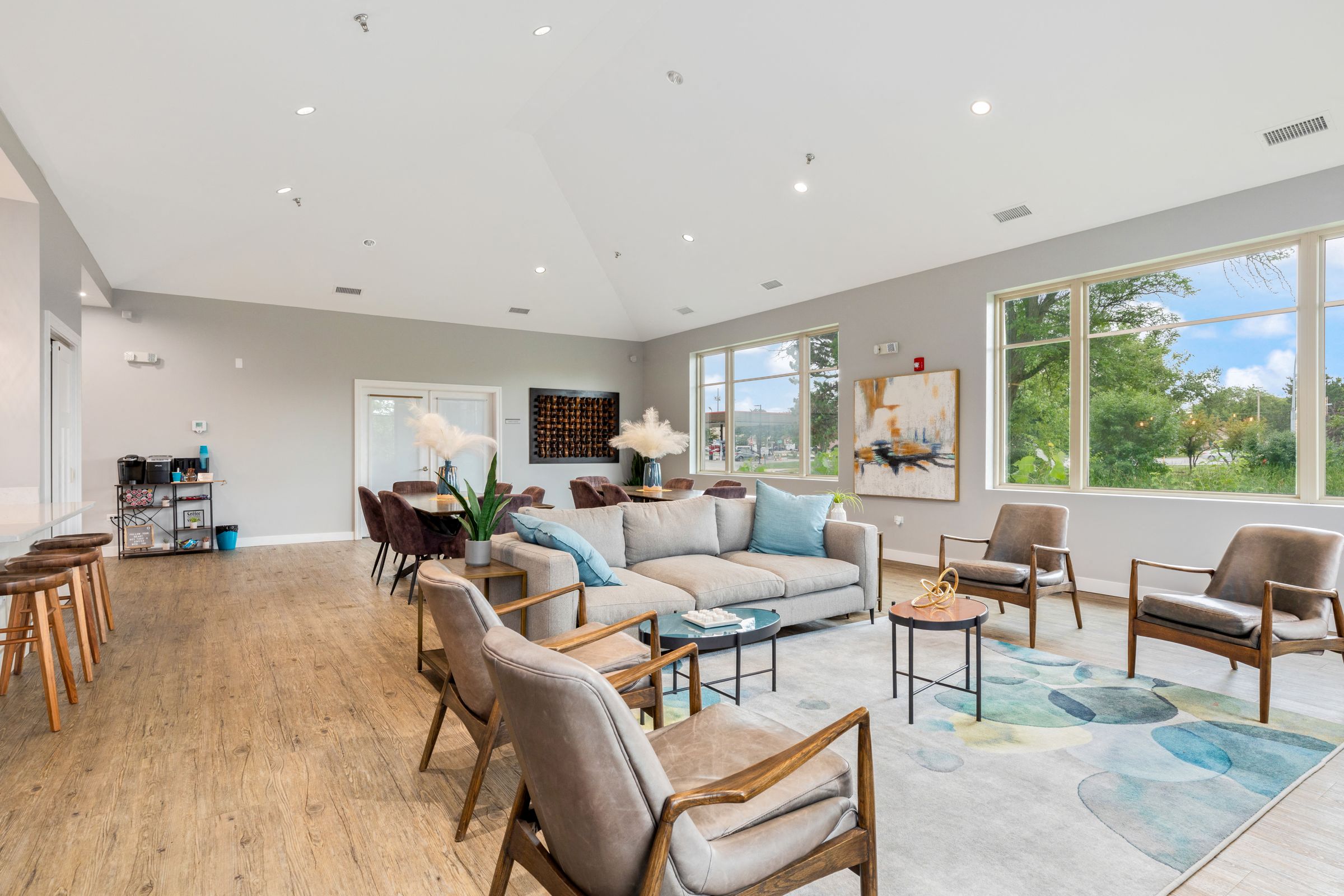 Eagle Creek Apartments Image 3