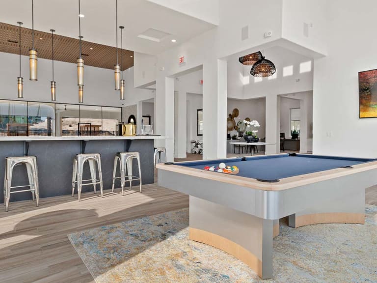 Reveal Skyline Image 3