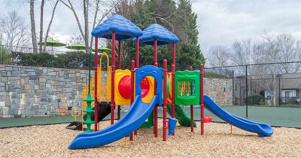 Woodcrest Village Image 15