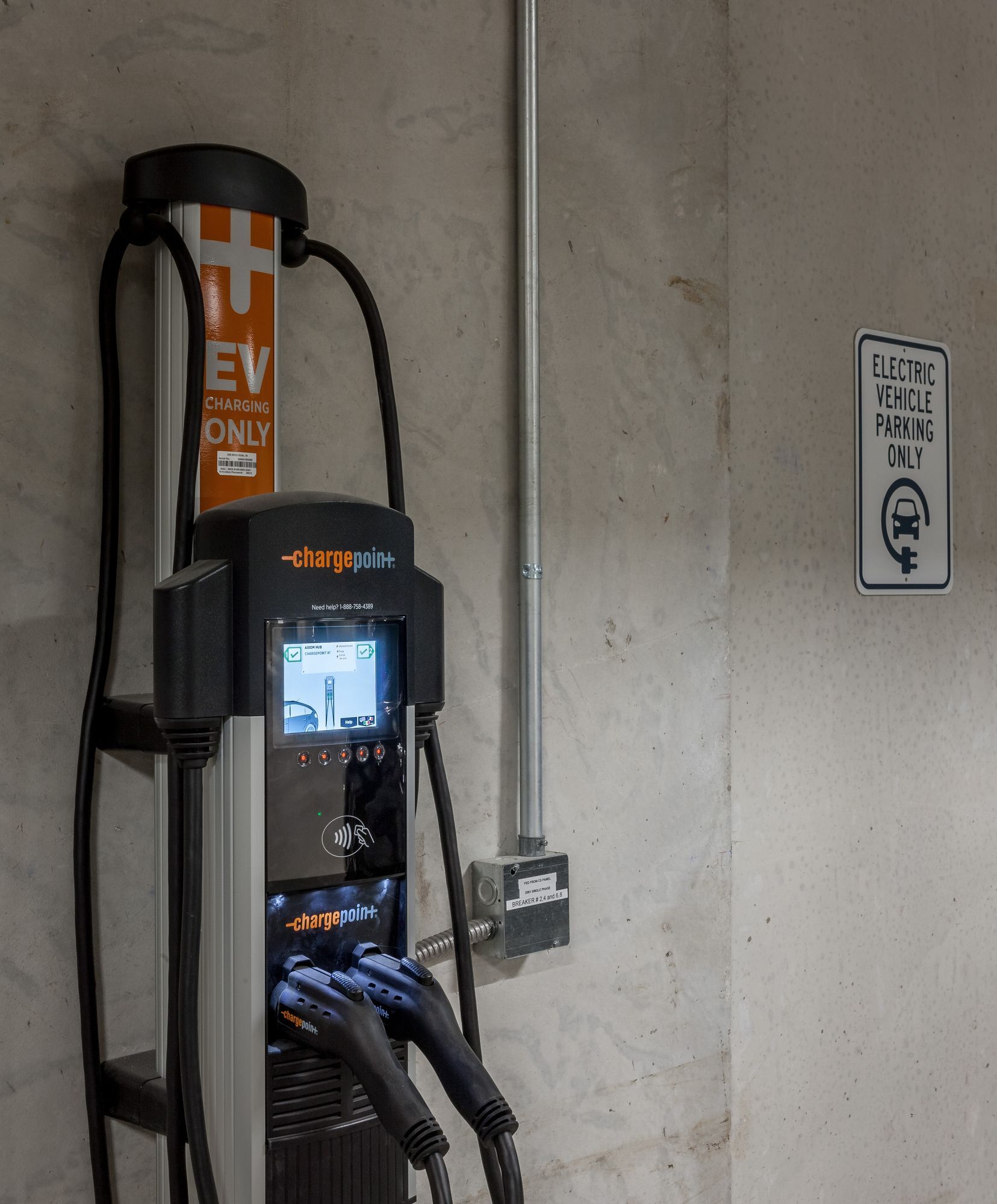 Axiom HUB 121 Image 34