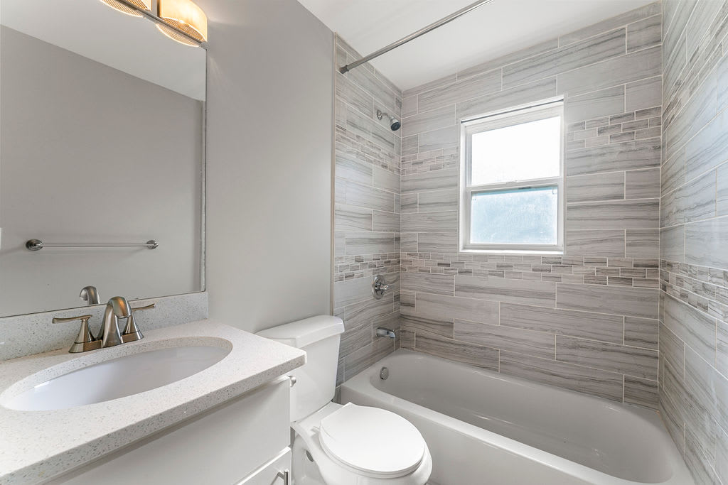 1760 Memorial Image 5