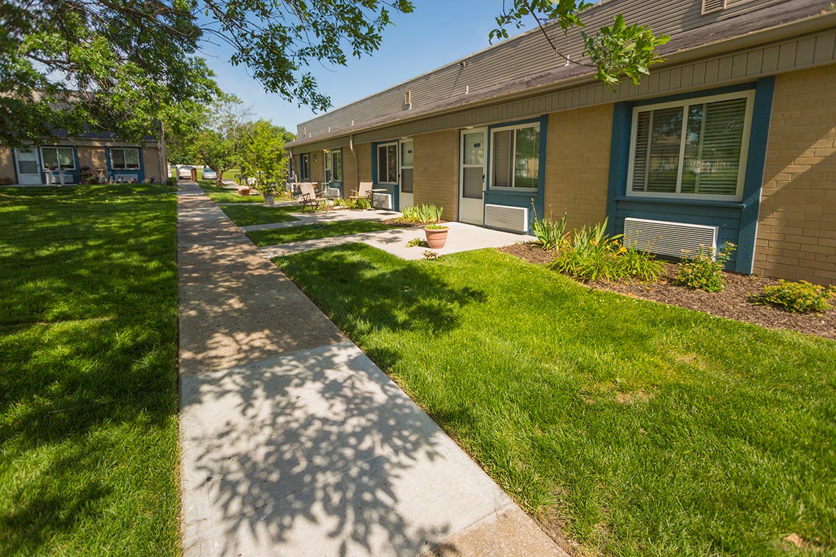 John Calvin Manor Image 3